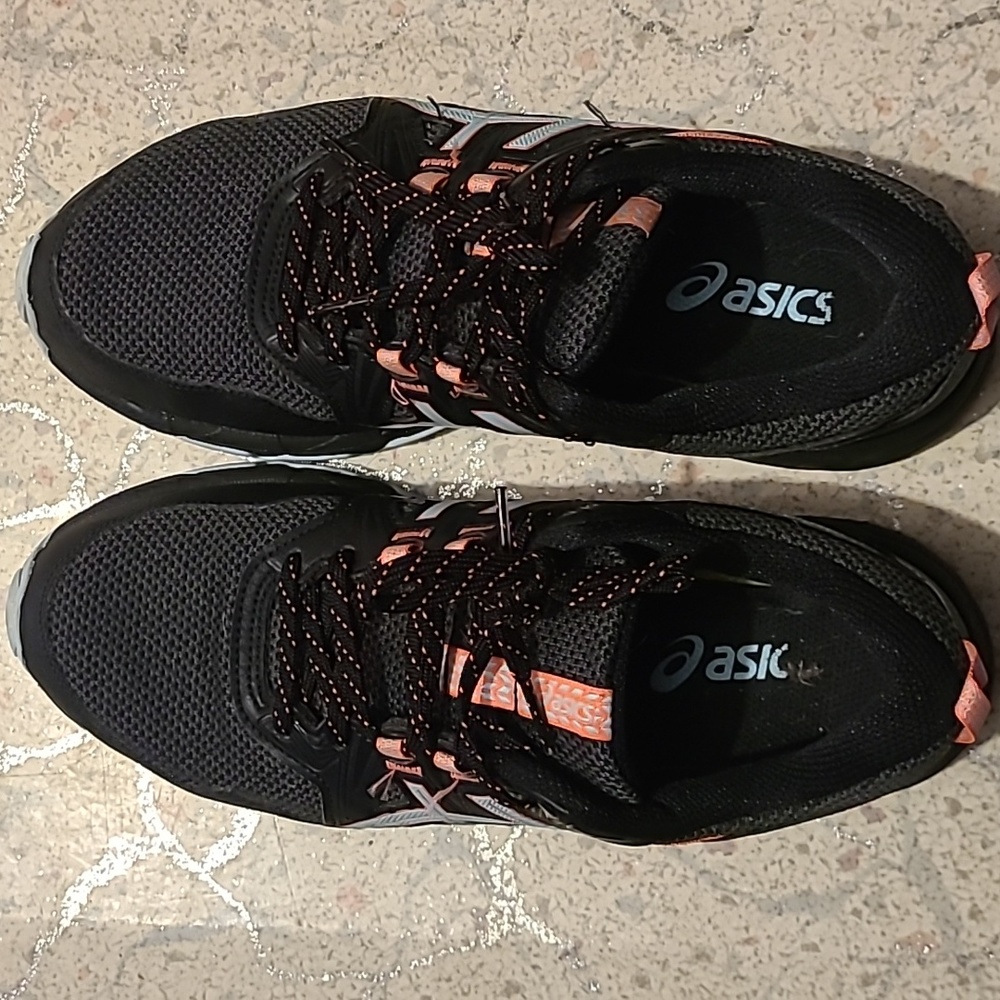 ASICS running shoes size 9